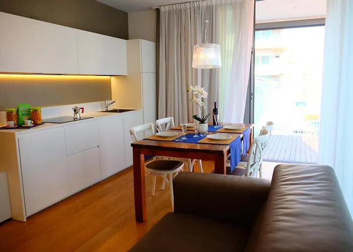 Appartement Shine 06 *